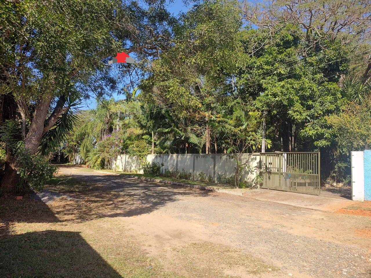 Fazenda à venda com 3 quartos, 400m² - Foto 26