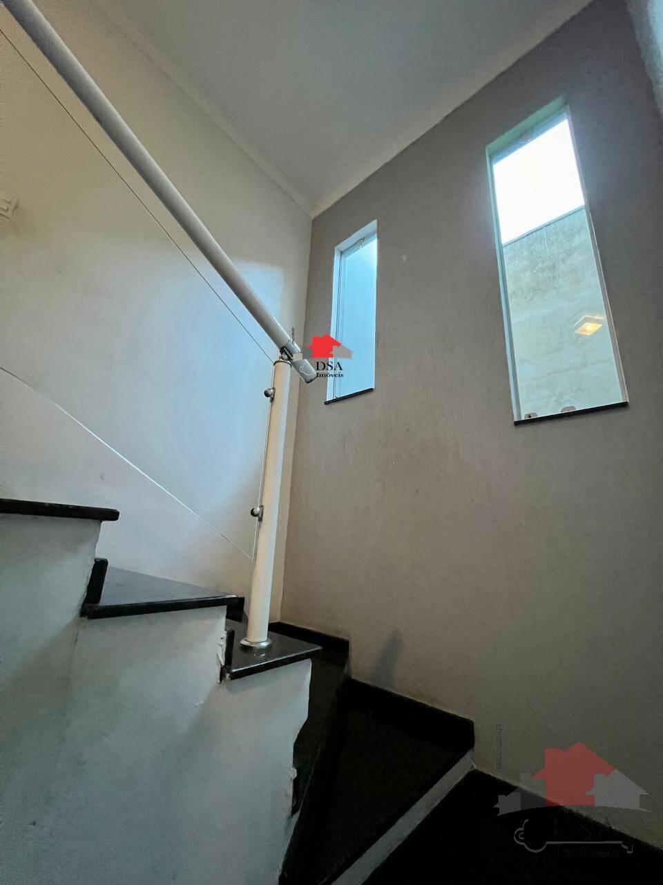 Casa à venda com 3 quartos, 178m² - Foto 21