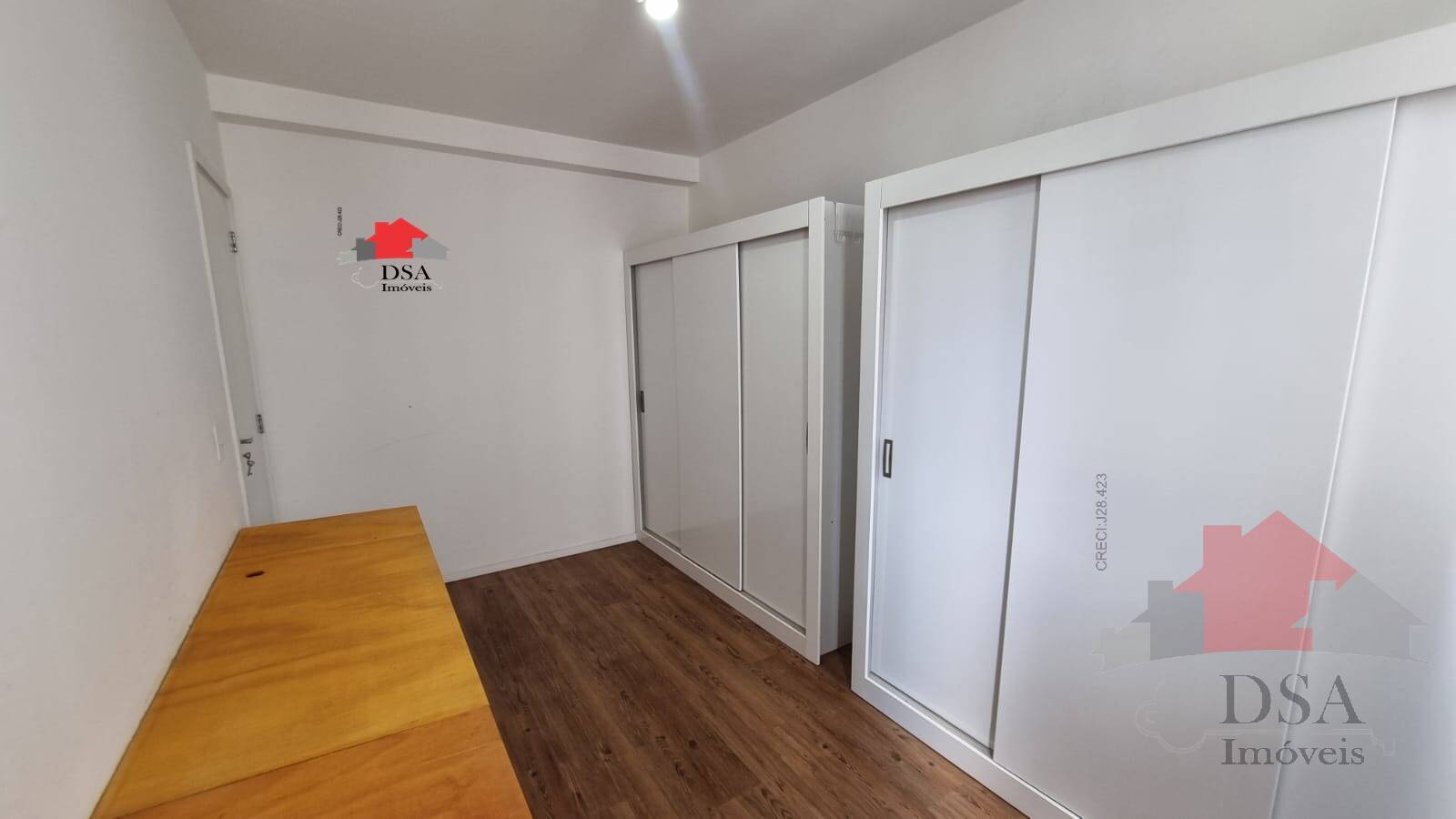 Apartamento à venda com 2 quartos, 56m² - Foto 11