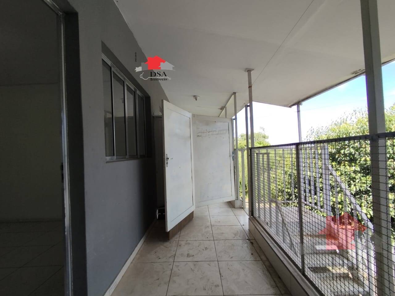 Casa para alugar com 1 quarto, 50m² - Foto 1